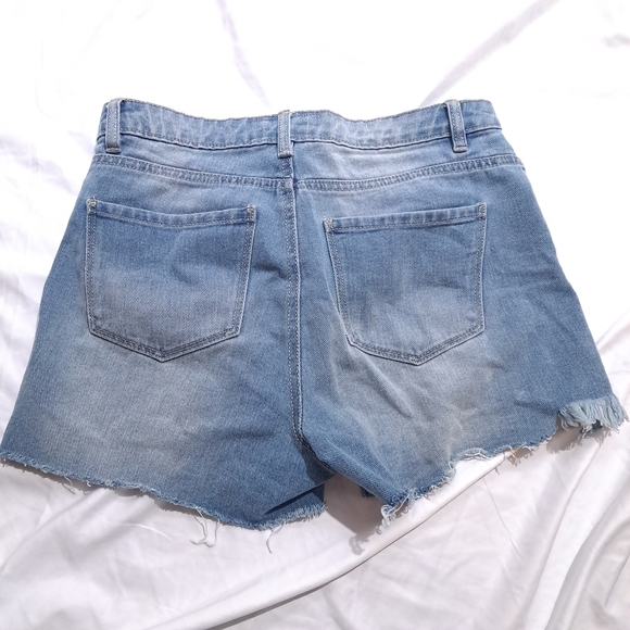 Ban Jara | Blue distressed ripped jeans women's short - Picture 4 of 7